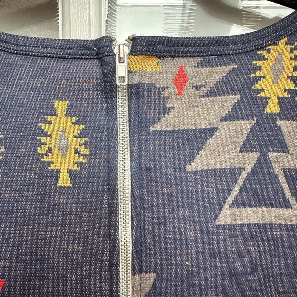 LuLaRoe Aztec Tribal Fit & Flare Amelia Dress Southwestern Jacquard Plus Size 2X - Picture 6 of 11